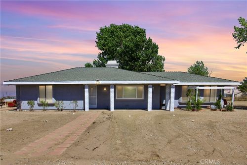 8011 Fuente Ave, Oak Hills, CA, 92344-4716 | Card Image