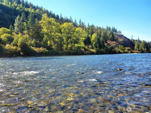 49 Highway 10, Cle Elum, WA, 98922 | Card Image