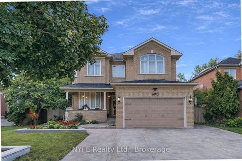 690 Peter Robertson Blvd, Brampton, ON, L6R1L7 | Card Image