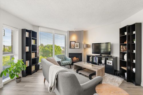 506-1135 Quayside Dr, New Westminster, BC, V3M6J4 | Card Image