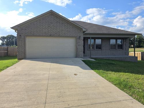 26 Grand Stand Dr, Austin, AR, 72007-8124 | Card Image