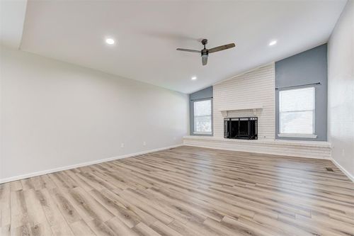 2501 Valley Brook Drive, Edmond, OK, 73034 | Card Image