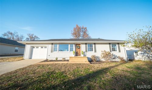 811 Soest Rd, Rolla, MO, 65401-3447 | Card Image