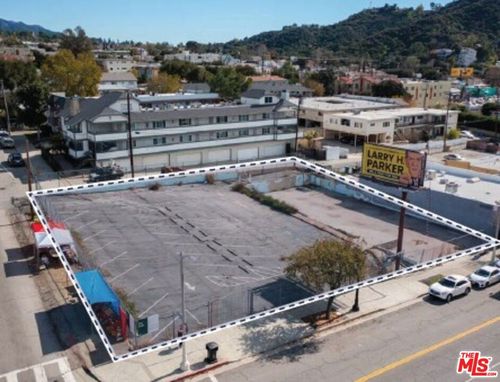 9938 Commerce Ave, Tujunga, CA, 91042-2302 | Card Image