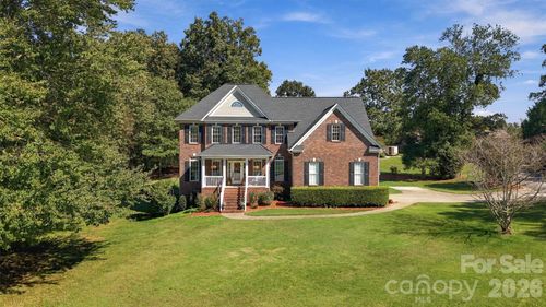 4858 Elmhurst Dr Ne, Hickory, NC, 28601-8718 | Card Image