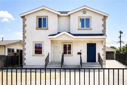 9128 Menlo Ave, Los Angeles, CA, 90044-4822 | Card Image