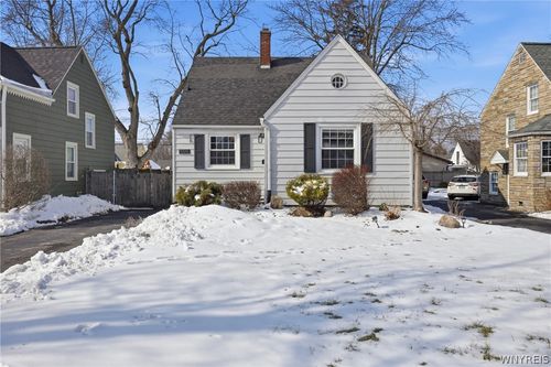 505 Lamarck Dr, Cheektowaga, NY, 14225-1177 | Card Image