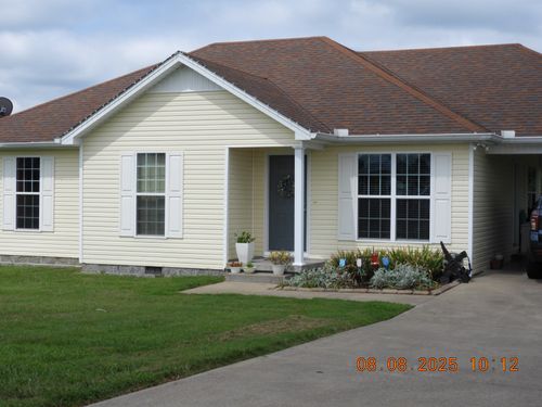 202 Desperado Ave, Pulaski, TN, 38478-7515 | Card Image