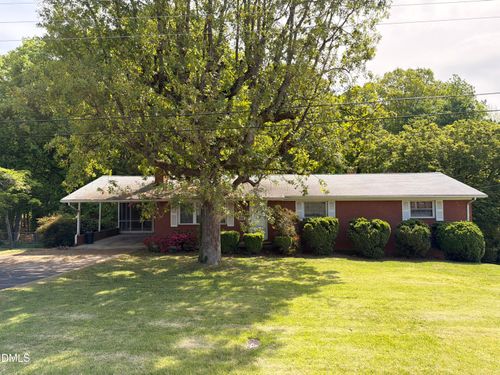 583 Steele St, Asheboro, NC, 27205-7455 | Card Image