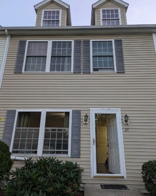 unit-20-37 Glen Ave, Chelmsford, MA, 01824-2872 | Card Image