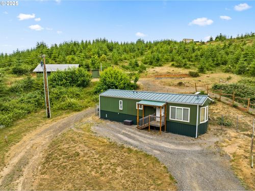 90245 Sheffler Rd, Elmira, OR, 97437-9766 | Card Image