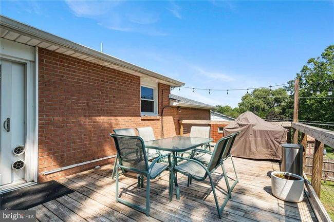 657 W Fairmount St, House other with 3 bedrooms, 2 bathrooms and null parking in COOPERSBURG PA | Image 8