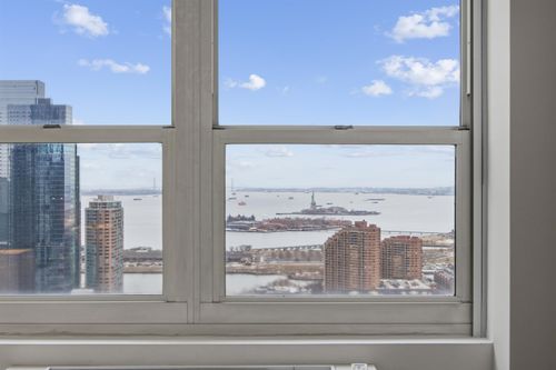 apt-4307-88 Morgan St, Jersey City, NJ, 07302-6205 | Card Image