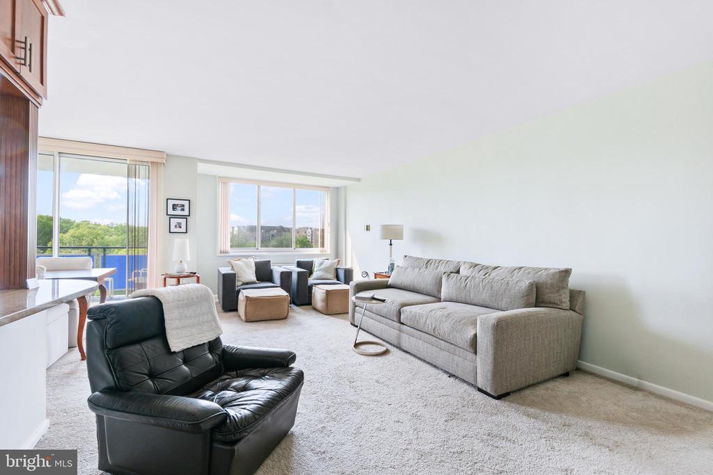 Residential in ROCKVILLE 3