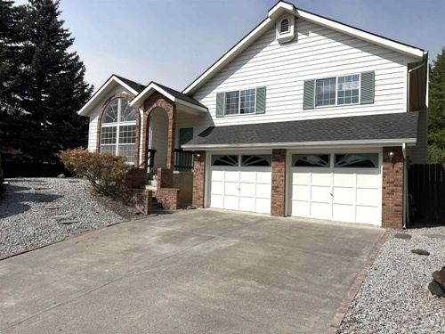 2025 Conestoga St, Moscow, ID, 83843-2436 | Card Image