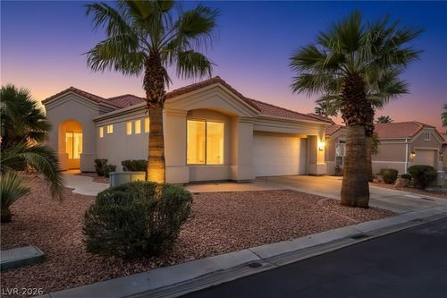 430 Chalet Dr, Mesquite, NV, 89027-3724 | Card Image