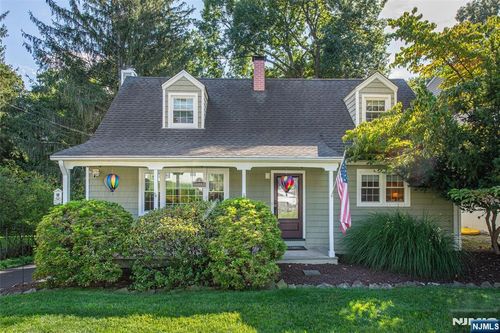 48 Oneida Ave, Oakland, NJ, 07436-3731 | Card Image