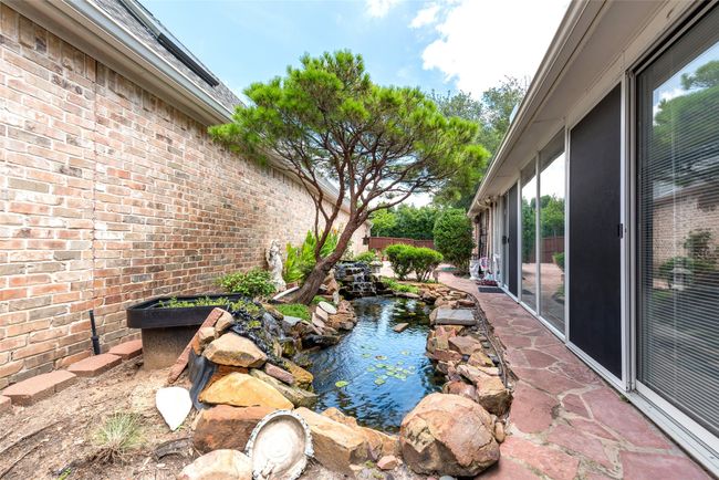 18132 Meandering Way, House other with 3 bedrooms, 2 bathrooms and null parking in Dallas TX | Image 30