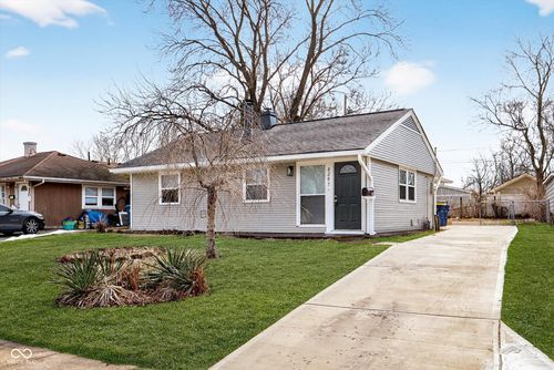 8207 E 50th St, Indianapolis, IN, 46226-2020 | Card Image