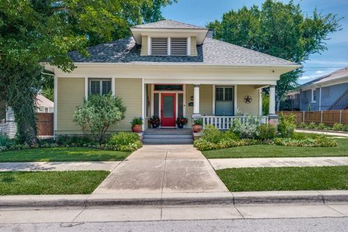 1415 Hurley Ave, Fort Worth, TX, 76104-4242 | Card Image