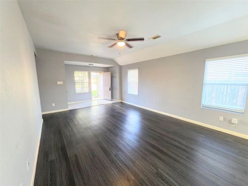 9514 Manorstone Ct, Houston, TX, 77044-4006 | Card Image