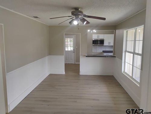389 Wells St, Hawkins, TX, 75765-2922 | Card Image