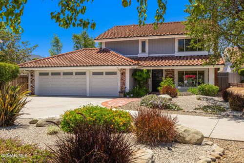 369 Castilian Ave, Newbury Park, CA, 91320-3608 | Card Image