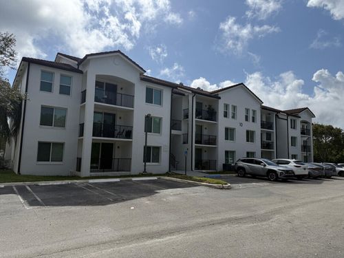 1018 Villa Cir, Boynton Beach, FL, 33435 | Card Image