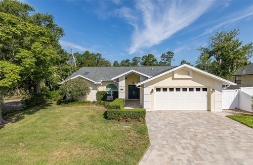 7751 Leighton Cir, New Port Richey, FL, 34654-5868 | Card Image