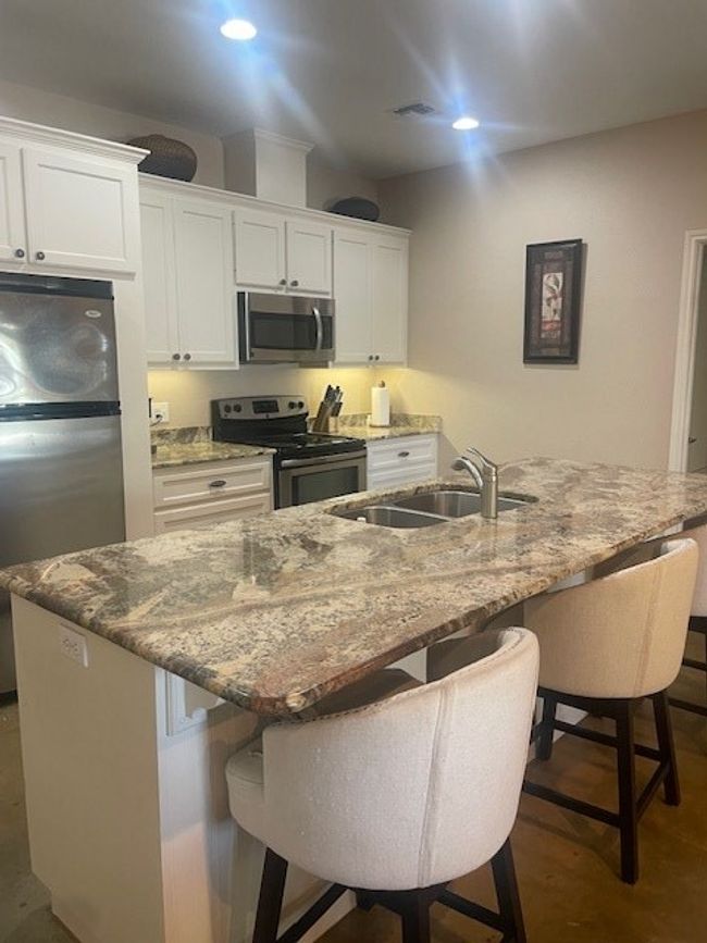 705 Monkey Rd, House other with 2 bedrooms, 2 bathrooms and 10 parking in Rockport TX | Image 5