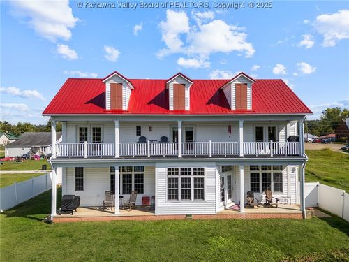 2102 Shore St, Point Pleasant, WV, 25550-1436 | Card Image