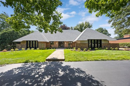 5 Heather Ln, Oak Brook, IL, 60523-1715 | Card Image