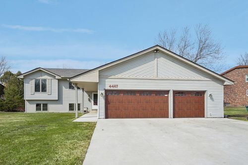 4467 Lynx Ct, Eagan, MN, 55123-2068 | Card Image