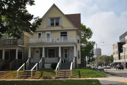 2865 N Cramer St, Milwaukee, WI, 53211-3556 | Card Image