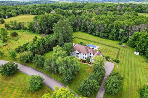 7 Paiges Way, Warwick, NY, 10990-2369 | Card Image