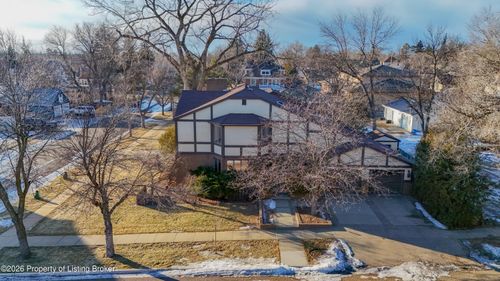 509 1st Ave W, Dickinson, ND, 58601-4306 | Card Image