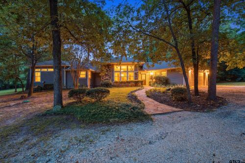 565 W Eldorado Dr, Scroggins, TX, 75480-5532 | Card Image