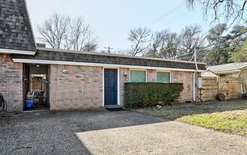 c-8510 Mesa Dr, Austin, TX, 78759-8120 | Card Image