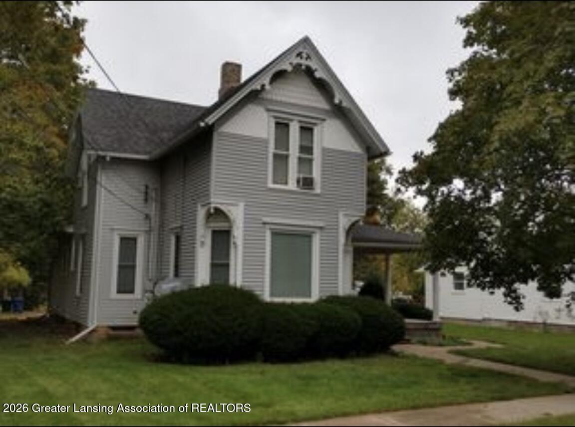 219 E Oliver St, Corunna, MI 48817