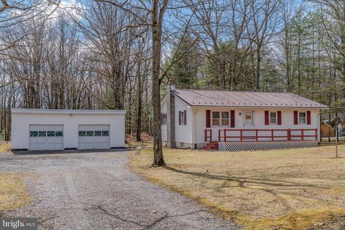 20503 Coudersport Pike, LOCK HAVEN, PA, 17745-8745 | Card Image