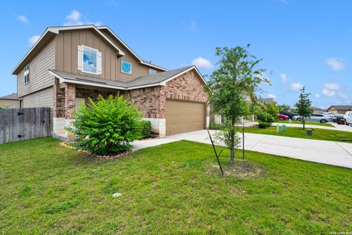10404 Howgate, San Antonio, TX, 78252-2723 | Card Image