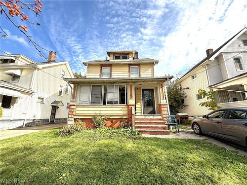 3309 E 137th St, Cleveland, OH, 44120-3922 | Card Image