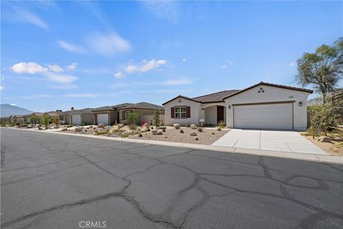 11339 Bald Eagle Ln, Desert Hot Springs, CA, 92240-3042 | Card Image