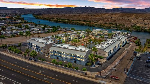 unit-b2-1675 Highway 95, Bullhead City, AZ, 86442-7903 | Card Image