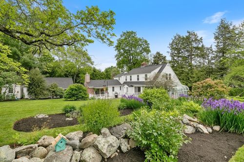 46 Bedford Rd, Lincoln, MA, 01773-2039 | Card Image