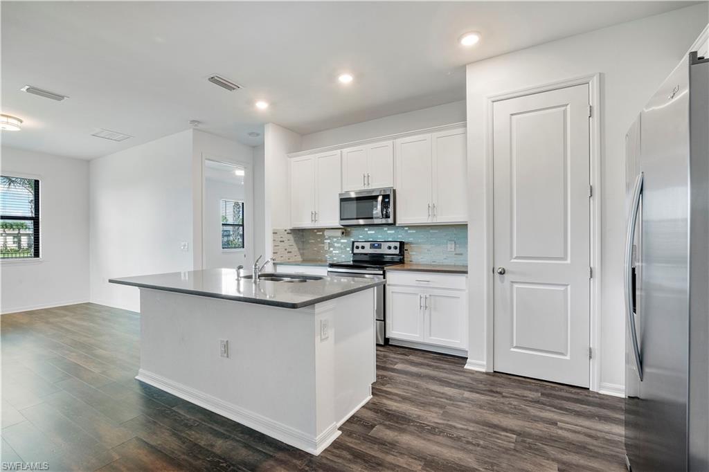 Residential in PUNTA GORDA 4
