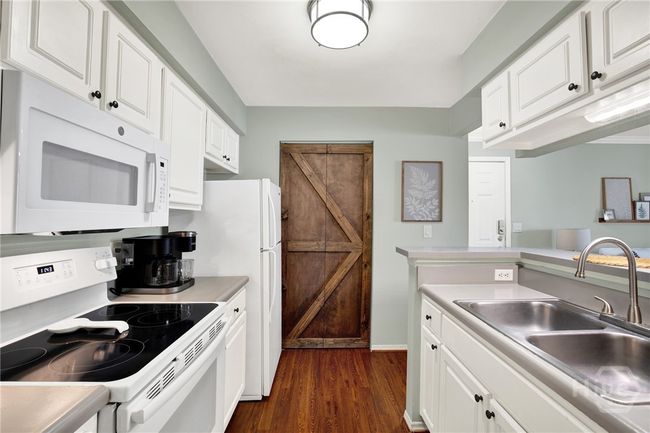 APT-1721 - 12300 Apache Ave, Condo with 1 bedrooms, 1 bathrooms and null parking in savannah GA | Image 10