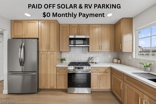 212 Scherer Street, Las Vegas, NV, 89145 | Card Image