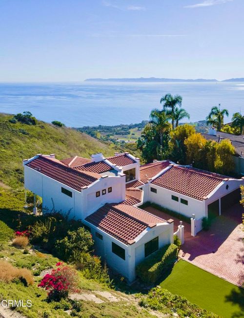 8 Burrell Ln, Rancho Palos Verdes, CA, 90275-5074 | Card Image
