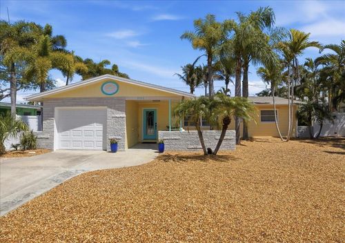 3014 58th St S, Gulfport, FL, 33707-5708 | Card Image